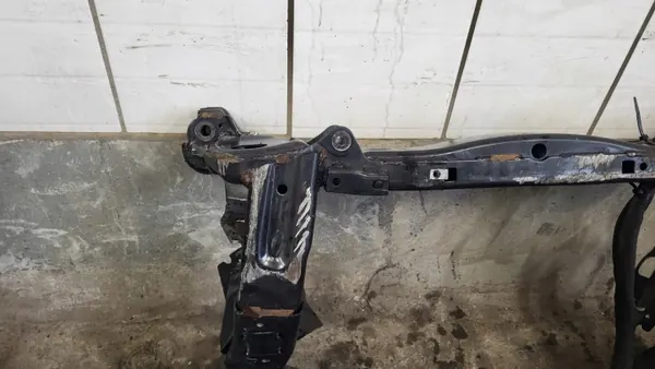 OEM CHALLENGER CHARGER 3.6 AWD 4X4 Vooras ophangingsbalk image 3