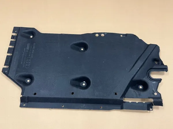 Sous-bâche gauche Audi TT 8S OEM 8S0825201B image 3