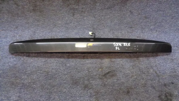 Suzuki SX4 06-09 Bagageluckstrim OEM 83941-79J10 image 5