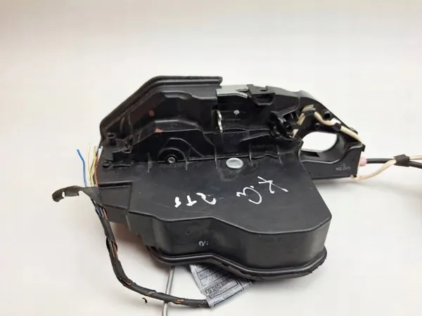 OEM 41533104 Framdörrs Spännrem Vänster Bak image 3