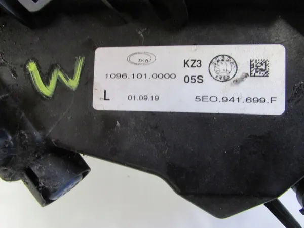 SKODA OCTAVIA III LIFT FAROL HALÓGENO ESQUERDO DIANTEIRO image 3