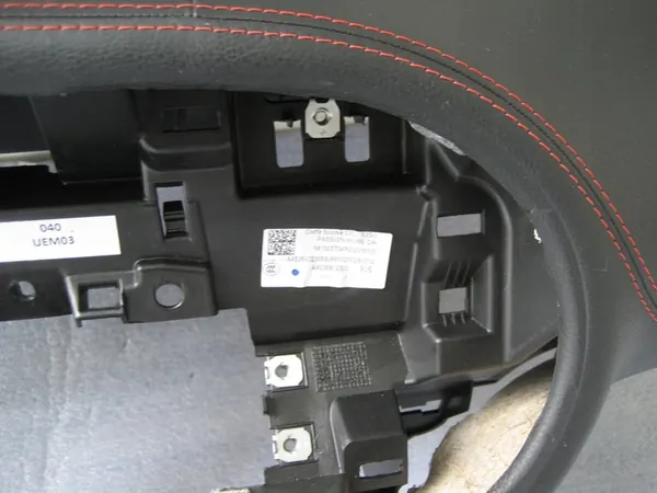 SMART 453 Dashboard Leather Red Stitch A4536802305 image 4