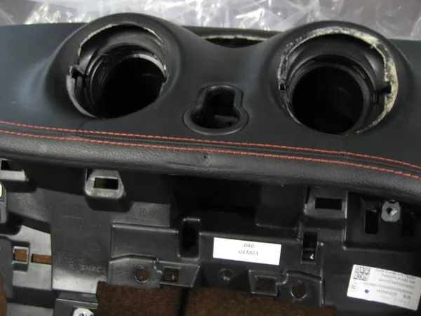 SMART 453 Dashboard Leather Red Stitch A4536802305 image 6