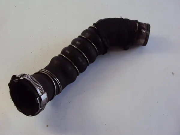 Tubería de Intercooler Audi A4 B7 2.0 TDI 06- image 3