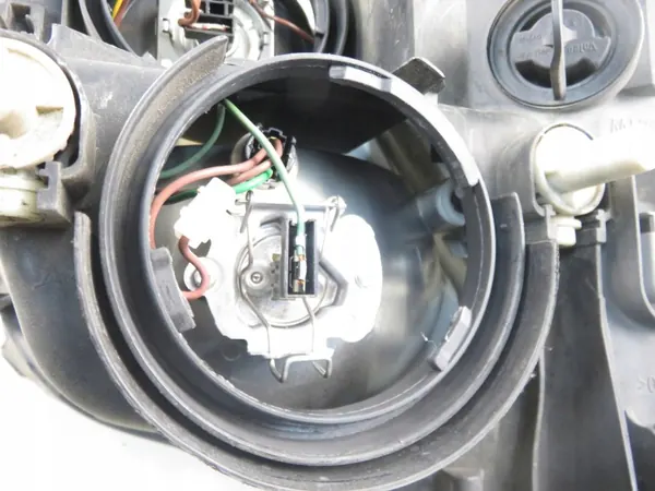 Gebrauchter Valeo Scheinwerfer OEM 93294337 - Linke Seite image 5