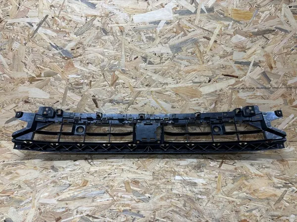 Griglia paraurti anteriore AUDI Q3 II S LINE image 4