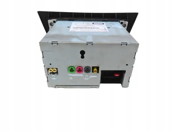 Mercedes-Benz Radio OEM A2049009410 voor C-Klasse W204 image 3