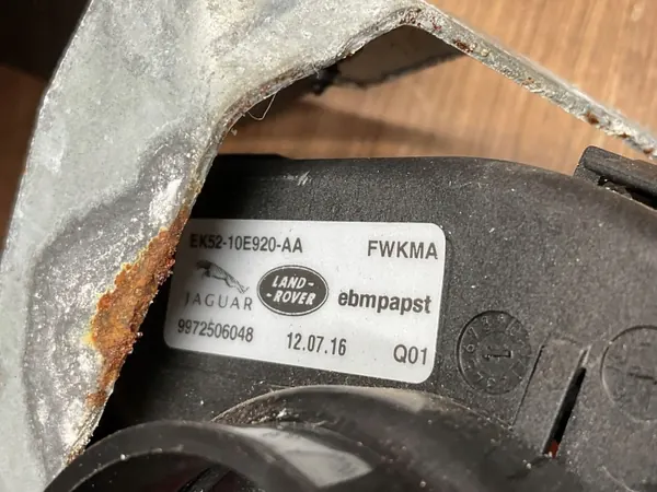 Ventilador com sensor OEM EK5210E920AA para Range Rover L405 image 7