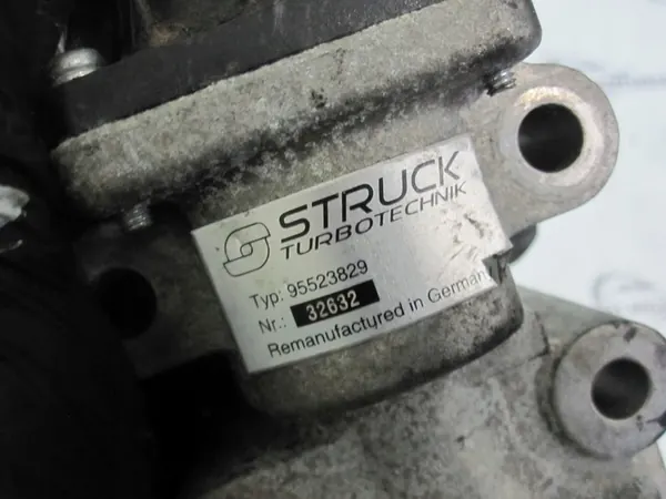 Válvula EGR OPEL MERIVA B 95523829 image 6