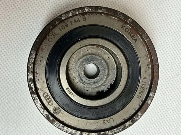Rolo inversor TDI OEM 03L109244B - Usado image 3