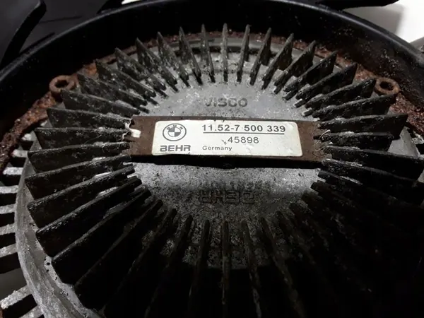 BMW X5 E53 Jäähdyttimen tuuletin 2001 11527500339 image 3