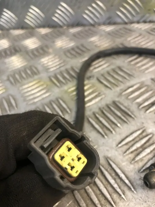 Sensor Lambda Mercedes-Benz C W205 OEM 0075426418 image 3