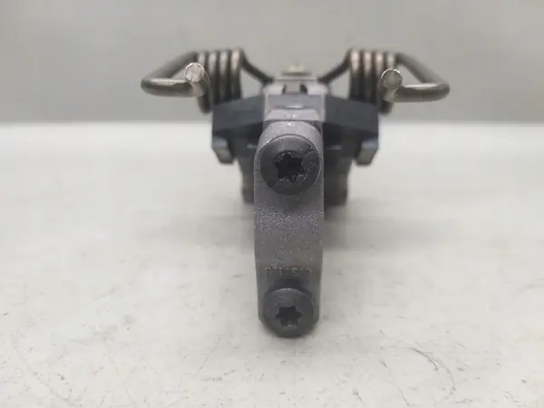 Rolamento de motor Citroen 1.6 THP 8665774 image 2