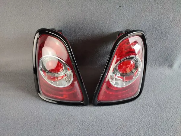 Conjunto de Luces Traseras MINI R56 R57 R58 R59 OEM 7255911 7255912 image 2