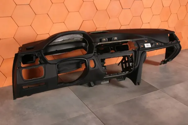 BMW Instrumentpanel OEM 9247992 Svart för F30 F31 image 3