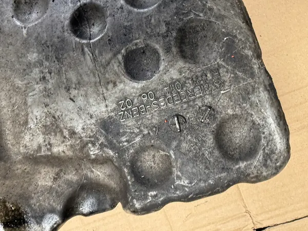 Oljetank Mercedes Sprinter 2.2 CDI 6110140902 image 2