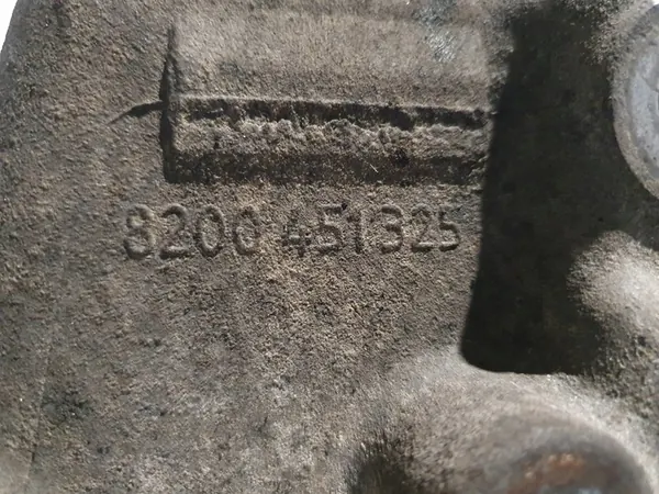 Cárter de óleo Renault Megane III 1.5 DCI image 2