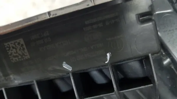 OEM 9851054180 Luz DRL LED Izquierda Delantera Peugeot 208 II image 6