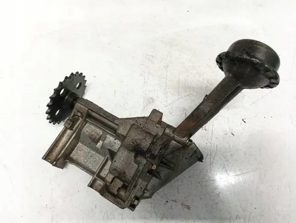 Pompe à huile Nissan Qashqai OEM 8200307174 - Occasion image 3