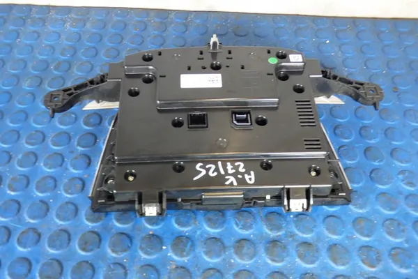 Navigointiradion näyttö Opel Astra K V 39018792 image 4