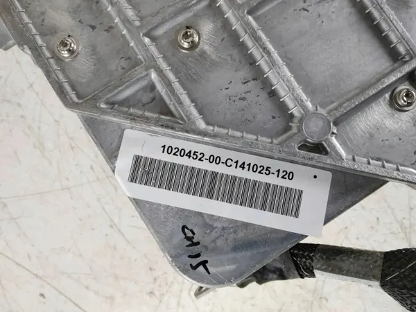 Tesla Model S Inverter OEM 101496300K - Gebruikt image 9