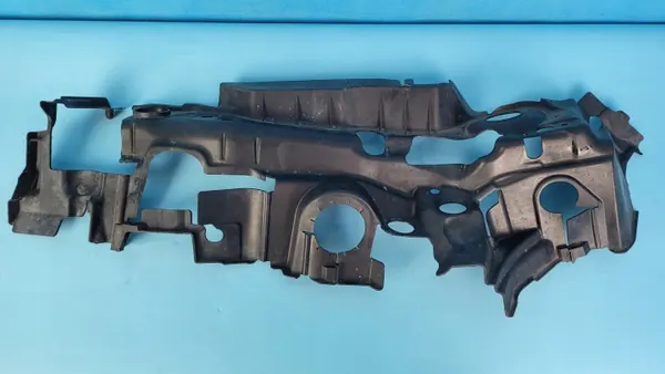 Mercedes W206 Trennwand-Dämmung OEM A2065242000 image 2