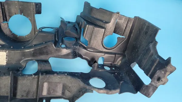Mercedes W206 Trennwand-Dämmung OEM A2065242000 image 3