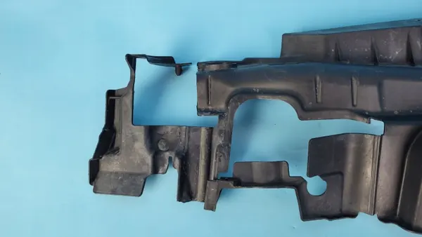 Mercedes W206 Trennwand-Dämmung OEM A2065242000 image 7