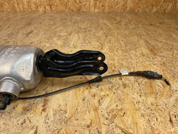 Etujousi oikea OEM 971616038L Porsche image 4