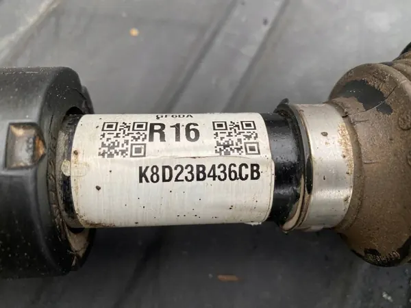 Front Right Shaft Range Rover Evoque L551 OE LR135950 image 4