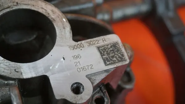 Nissan Öljypumppu OEM 150003022R Navara D23 2.3 DCI:lle image 5