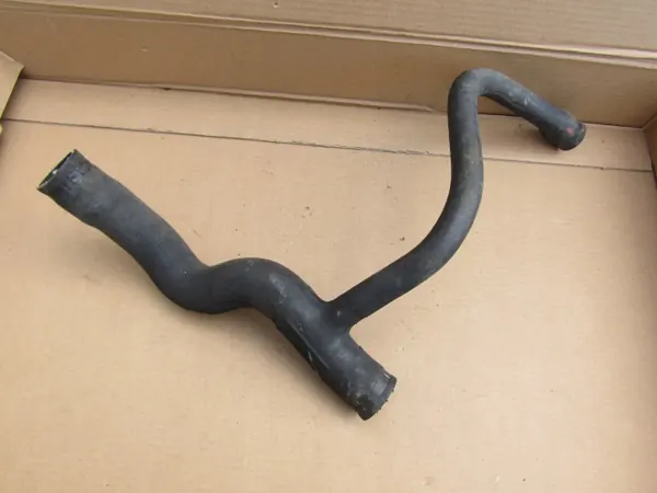 OEM 1245011282 onderste koelslang voor Mercedes W124 image 5