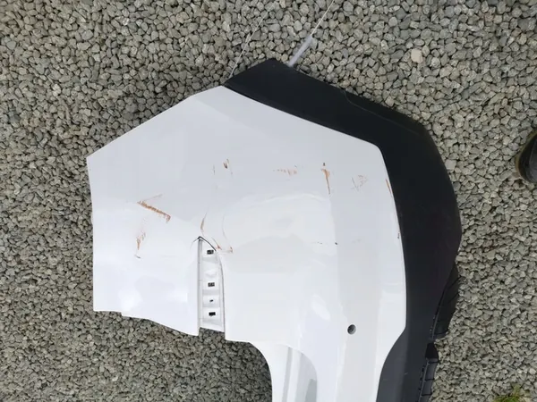 Parachoques trasero Hyundai Tucson III image 9