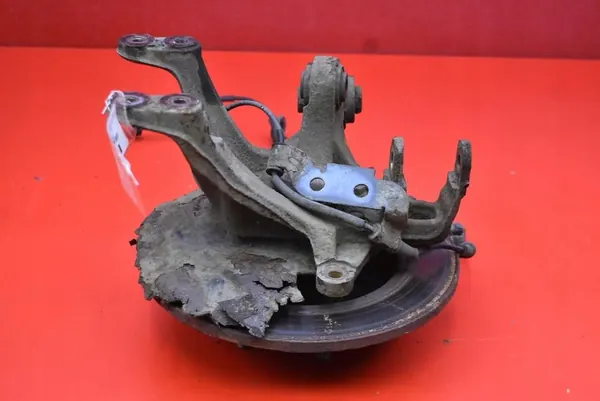 Mozzo di sterzo posteriore sinistro Hyundai i30 II 1.6 CRDI image 10