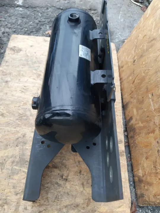 DAF 199919 Lufttank - Begagnad OEM-del image 4