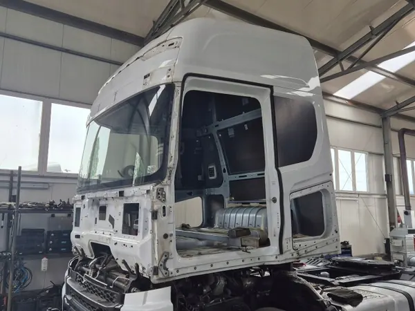 Ford F-MAX 500 cabineschaal OEM KABINA GOŁA SZKIELET image 3