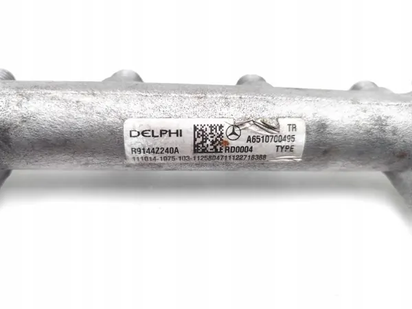 OEM A6510700495 Rail de inyección para Mercedes W639 2.2 CDI image 7
