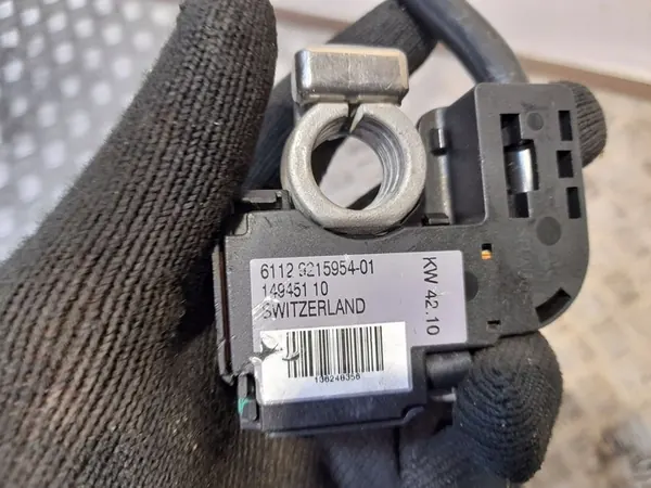 BMW X6 E71 61129215954 Terminal Negativo image 2