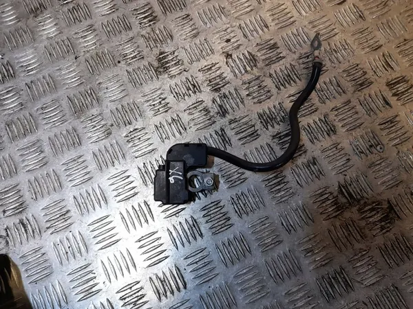 BMW X6 E71 61129215954 Terminal Negativo image 3