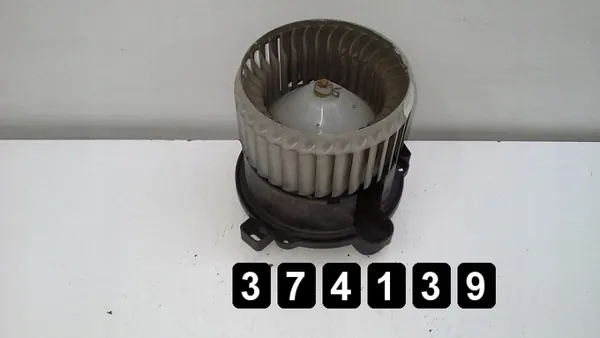 Land Rover Verwarmingsventilator OEM AM-374139 - Gebruikt image 3