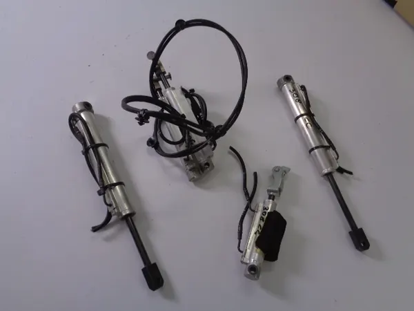 Dachstellantriebe Peugeot 308 CC OEM - Gebrauchter Zustand image 2
