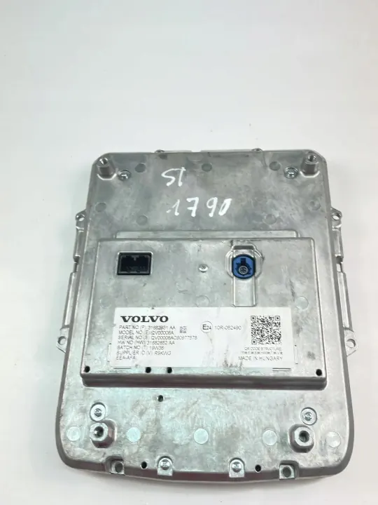 Écran de navigation Volvo V90 II OEM 31682851AA Occasion image 4
