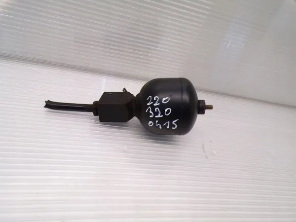 Gebruikte batterijklem OEM 2203200415 voor Mercedes image 2