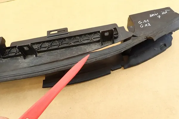 BMW 7 G11 G12 15- Etupuskuri Iskunvaimennin Alhaalla 51118061181 OE image 10