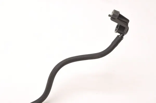 Sensor Presión Combustible BMW OEM 9899007 - Usado image 4