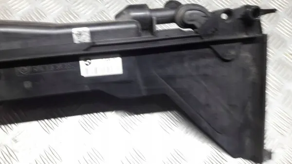 BMW 3 E46 Kühlmittelbehälter Halterung OE 1436251 image 6