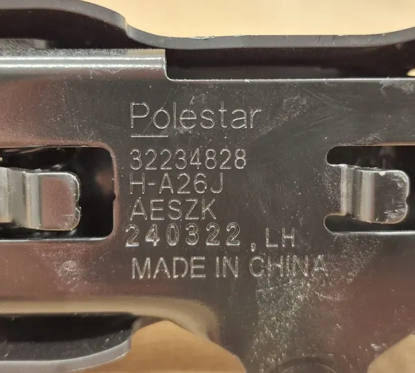 Vasen konepeltilukko OEM 318A6 32234828 Polestar 3 image 3