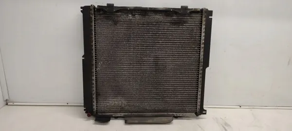 Mercedes W124 Vesijäähdytin OEM 1245006303 image 6
