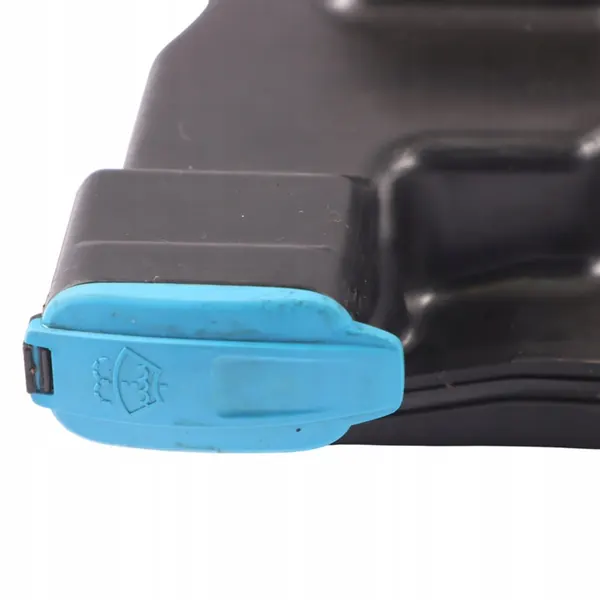 Audi A4 B9 Ruitensproeiervat 8W0955453K image 4