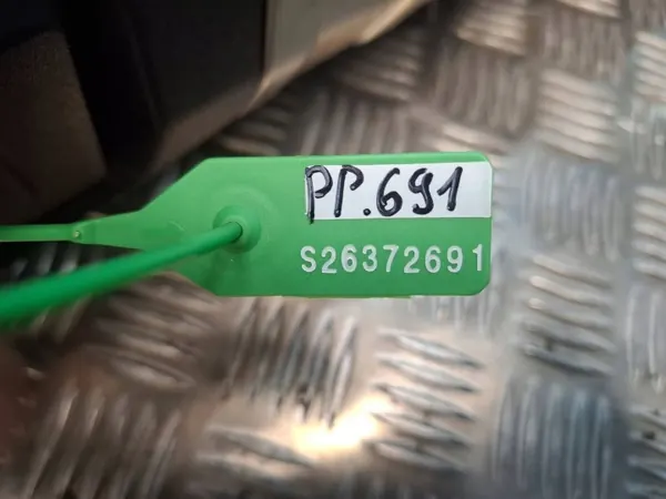 OEM S26372691 Tampa Cinto Porta-Malas Traseira - Porsche OE image 8